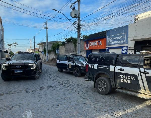 Operação prende suspeitos de golpes com empréstimos consignados em Serrinha; vítimas eram idosos