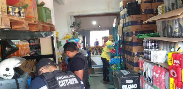Polícia prende suspeito de distribuir bebida com metanol em Ribeira do Pombal