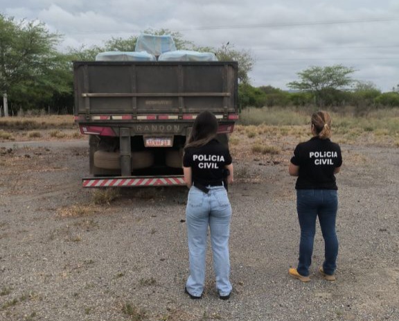 Quatro homens são presos e carga roubada é recuperada em ação integrada na zona rural de Euclides da Cunha
