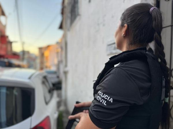 Mulher é presa em flagrante por venda irregular de medicamento em Santo Estêvão