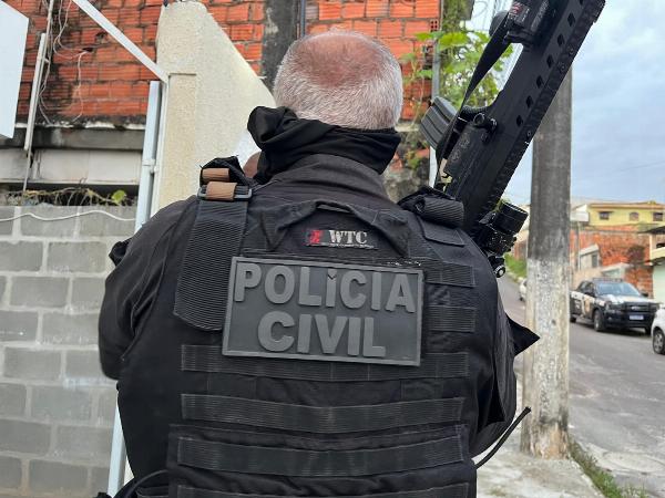 Polícia bloqueia quase R$ 2 milhões de investigados por tráfico em Serrinha