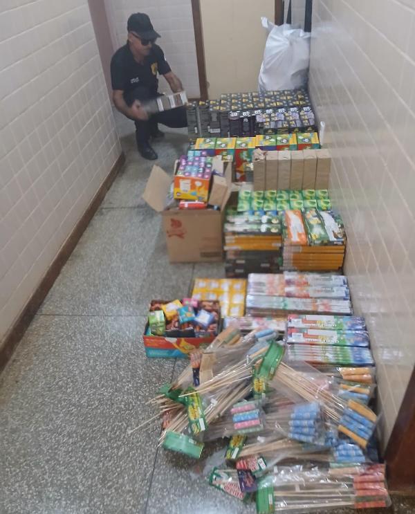Cerca de 7 mil fogos de artifício são apreendidos durante operação em Serrinha e outras quatro cidades