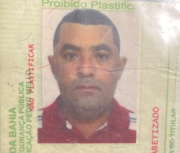 Vaqueiro morre após moto ser atingida por carro em Queimadas; motorista é preso suspeito de embriaguez