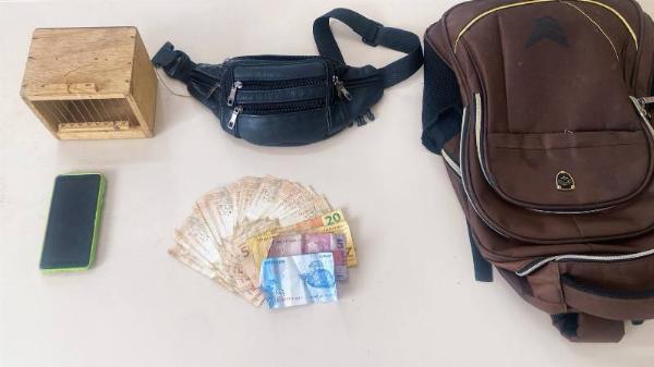 CETO resgata aves silvestres e apreende quse 20 gaiolas em Serrinha