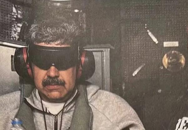 Donald Trump divulga imagem de Nicolas Maduro após ser capturado na Venezuela