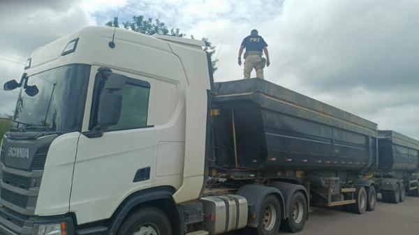 Em Senhor do Bonfim, PRF flagra carreta com 28 toneladas de excesso de peso