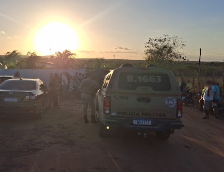 Homem é morto a tiros durante festa em área de lazer na zona rural de Barrocas
