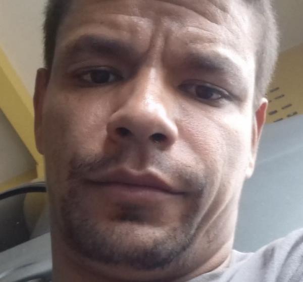Mecânico é morto a tiros dentro da própria oficina em Cansanção