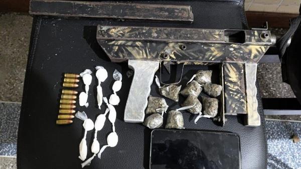 PM captura suspeito e apreende submetrahadora e drogas em Conceição do Coité