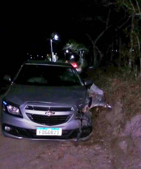Comerciante morre após acidente entre moto e carro em estrada rural de Barrocas