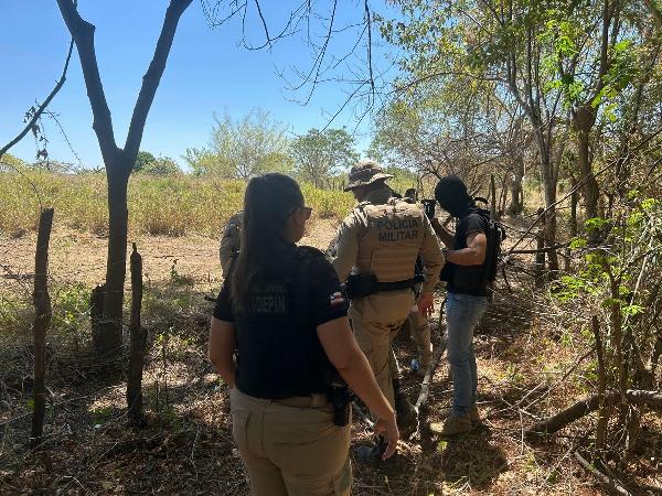 Homem é preso após câmeras flagrarem agressão e cárcere privado de idosa em Capim Grosso