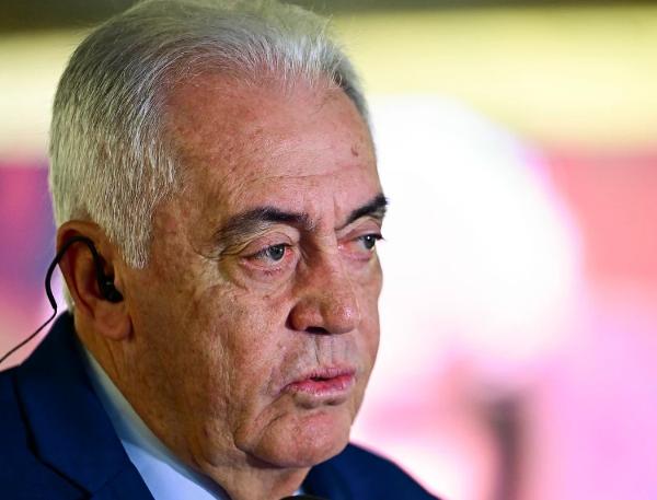 Otto Alencar critica "chapa puro-sangue" do PT na Bahia, diz jornal