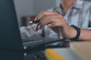 MEC proíbe educação à distância (EAD) para cinco cursos